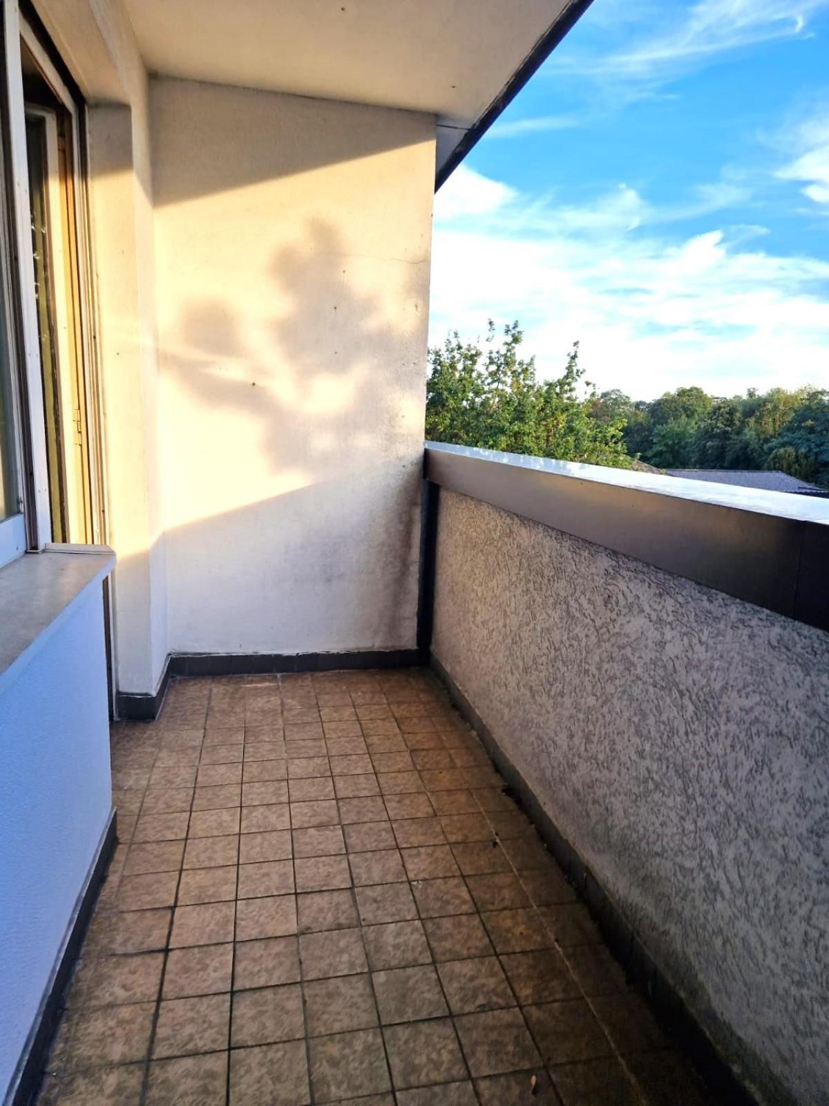 Meribu H1 Wohnung Fuer Monteure Und Arbeiter Gelsenkirchen Eksteriør billede